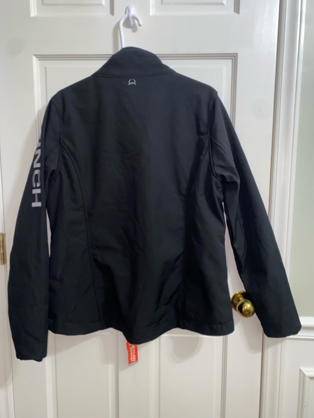 Cinch Women’s Black Lightweight Softshell With Conceal Carry Pocket Jacket - Picture 8 of 8